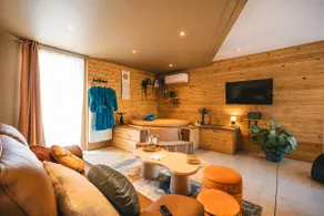 Private spa at the gates of the Ardennes - Image 5