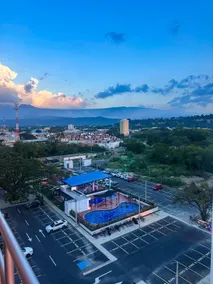 2A/A new apartment 10 min from airport, next to CC - Image 3