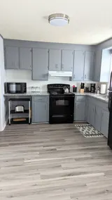Comfortable 3BR Home Near McLeod & MUSC - Image 5