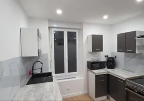 Beautiful apartment ideal for(2–4 people) - Image 3