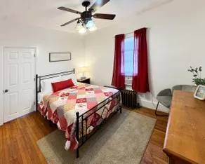 Dow Christmas Cottage - Sleeps 9 - Image 4