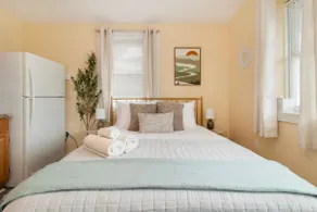 Chic Groton Studio • Mins to Beach-Casinos & Navy! - Image 2