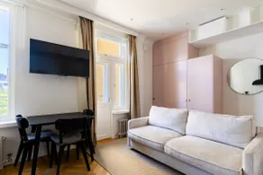 Very Cental Scandic Studio Apartment with Balcony - Image 4