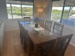 Sea Breeze Beach House - Image 3