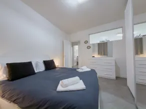 Apartment Center Sesto Calende - Image 2