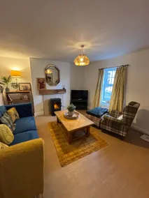 Charming two-bed cottage in rural Wolds village - Image 5