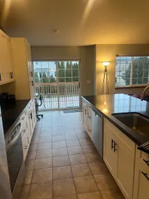 New! Near Madison- Sleeps 12! Convenient location! - Image 5