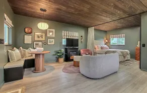 Copper Cottage | Modern Tiny House | McIntosh Lake - Image 3