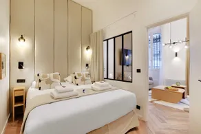 Contemporary Flat by Champs Elysées & Parc Monceau - Image 4
