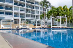 Stylish Beachfront 1BR with Private Terrace - Image 3