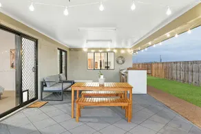 Country Calm on Moore Park Road - Image 4