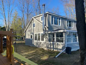 Golden Lakehouse - Image 2