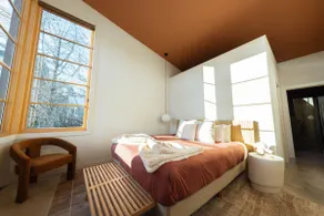 NEW Modern Treehouse Retreat | Balcony & Garage - Image 3