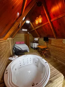 Cottage - Image 5