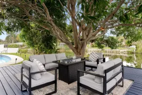 4 Bed Private Home with Pool, 7 Min to Beach and Golf - Image 4