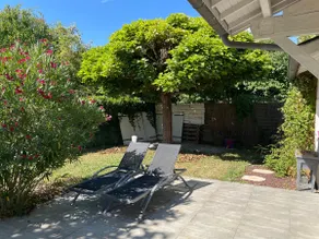 Quiet and shaded house 2 steps from the city - Image 4
