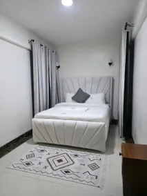Stylish 3BR | Pool, Views, Quiet & Spacious - Image 2