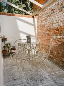 Charming Character Cottage in Central Bridport - Image 4