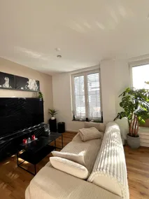 Luxury Skyline and Sunset Apartment | Sachsenhausen - Image 2