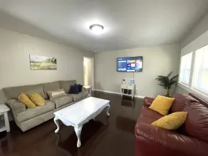 The Magnolia / Cozy • Convenient • Urban • Vibrant - Image 3