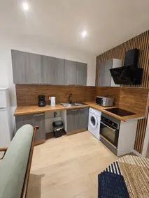 Comfortable, entire 3-room apartment in the historic center of Montluçon - Image 3