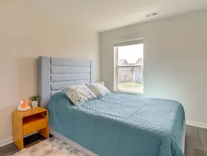 Surfside Coastal Retreat - Image 4