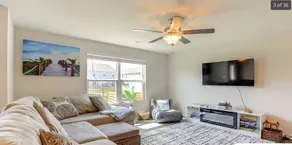 Surfside Coastal Retreat - Image 2