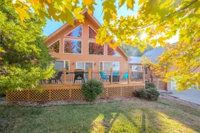 Pinecone Acres Lodge w/ Hot Tub - Sleeps 9 - Image 2