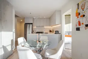 Rooftop Pool & Gym Retreat with Parking | MTL - Image 2