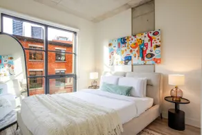 Urban Comfort Condo | Rooftop Pool & Parking - Image 4