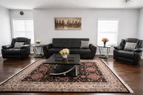 Updated Zion Home | 20 Min to Navy Base - Image 3