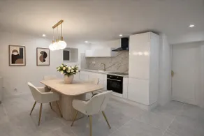 Prestige Suite - Chic & Elegant - Downtown - Image 3