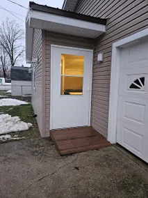 Modern Handicapped Accessible Studio Apartment - Image 4
