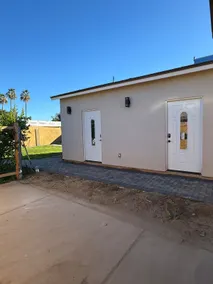 Guest house in Phoenix - Image 5