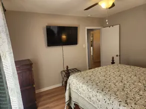 The Brenham Abode - Image 5
