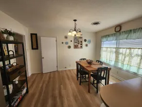 The Brenham Abode - Image 2