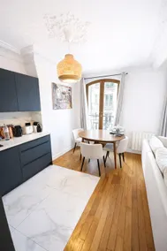 Cosy 52 sqm flat – Metro at 1 min - Image 2