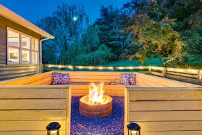 SNP Family Gem: Hot Tub, Movies & Games, Firepit - Image 5