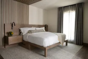 Seven Beach Lane - Image 3