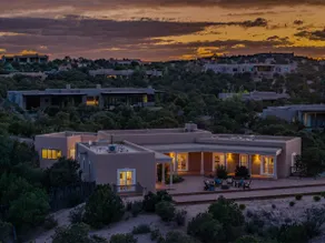 Santa Fe Santuario- Five Minutes To Opera, VIEWS! - Image 5