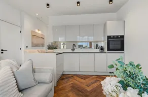 Stylish & Cosy Retreat Near The Peak District - Image 5