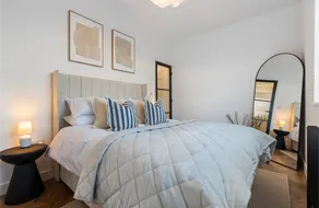 Stylish & Cosy Retreat Near The Peak District - Image 2