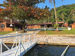Marina, Jacuzzi, swimming pool, and barbecue area - Image 2