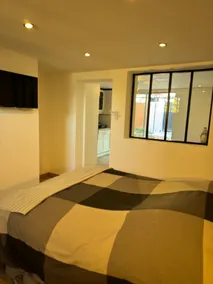 Beautiful studio with jacuzzi and pool - Image 4