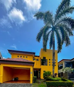 Luxury House Fountain+ Private Pool+ Billiards+ BBQ+Pets - Image 3