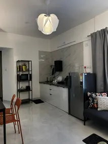 Lux Flat 402 Lanes - Image 3