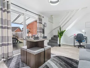 Telford Centre House with Parking, Garden, Wi-Fi - Image 2