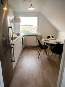 Apartment space for up to 6 free parking Free Wi-Fi - Image 3