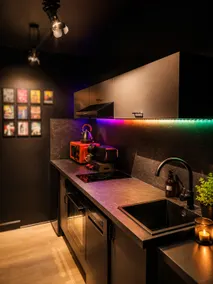 Private cinema studio near Lorient & beaches – KOZHI - Image 3