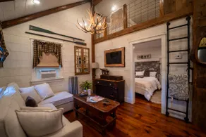 loft+Fire pit+Bar room+3 seasons gazebo+Coffee bar - Image 5